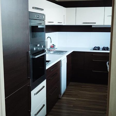 Apartman Hodonin 7 7 7 2 3 4 1 9 4 Bagian luar foto