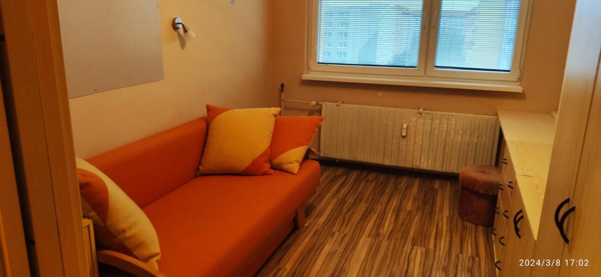 Apartman Hodonin 7 7 7 2 3 4 1 9 4 Bagian luar foto